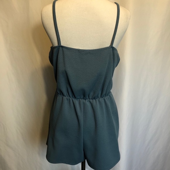 Kimchi Blue Romper - Picture 4 of 11